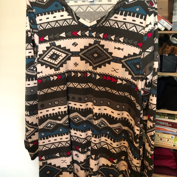 BNWOT LulaRoe Emily dress size Large - Picture 1 of 1
